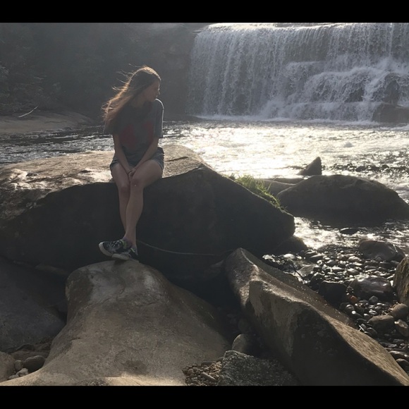 Meet your Posher, Jamie - Picture 1 of 1